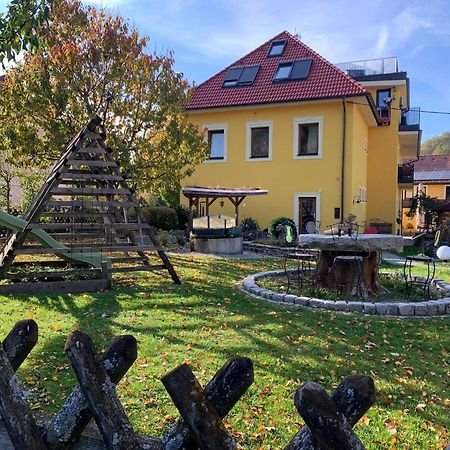 Landgasthof Zur Linde Laaben Dış mekan fotoğraf